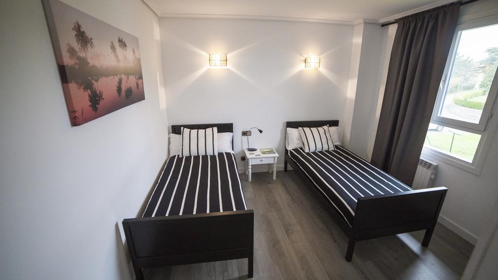 H.A.N.D Surf Hostel Лангре Экстерьер фото